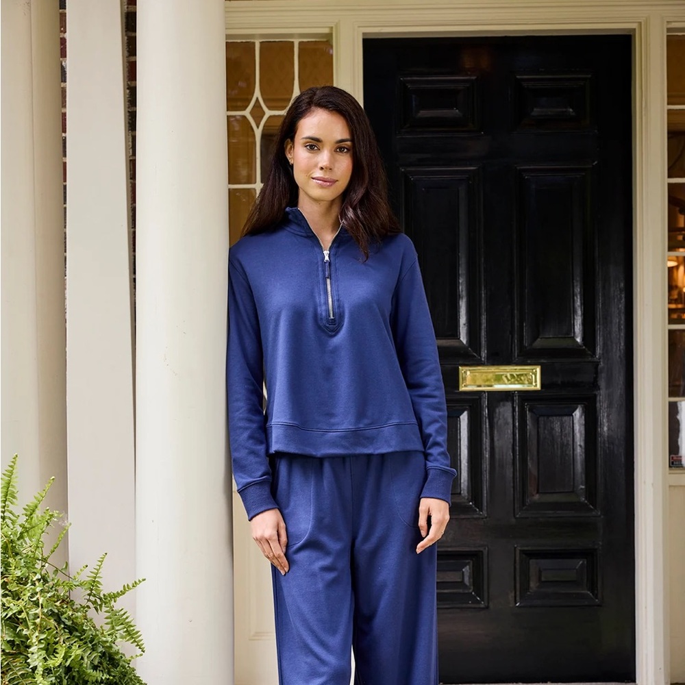 Lake Pajamas Leisure Quarter Zip in English Navy NWOT